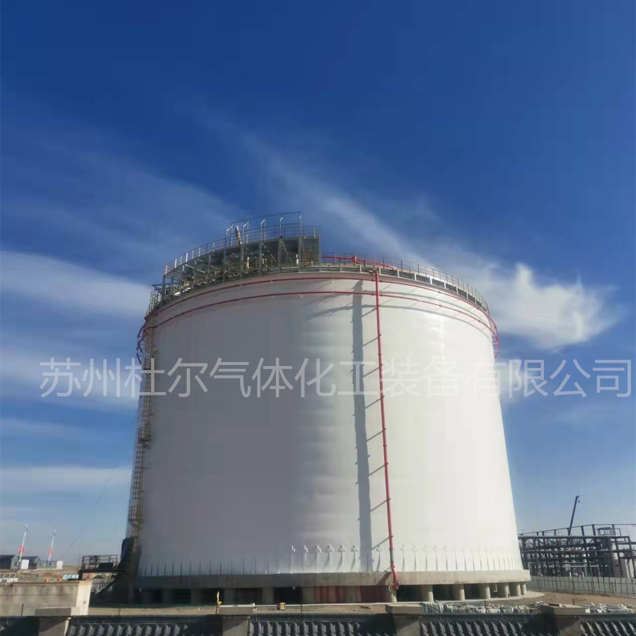 張夜交投儲罐30000立方.jpg